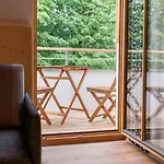 בית הארחה & Danica 3*