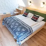 בית הארחה & Danica