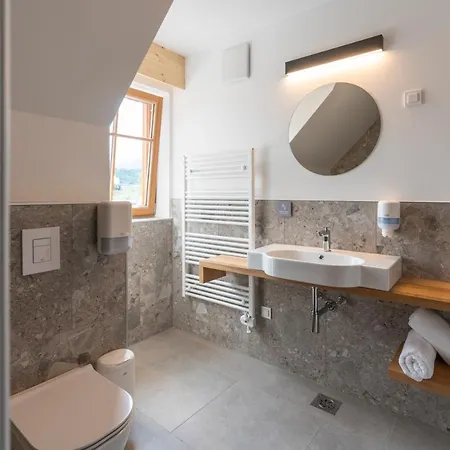 & Danica Guest house *