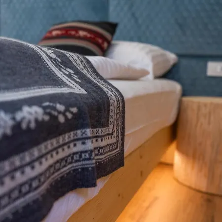 & Danica Guest house