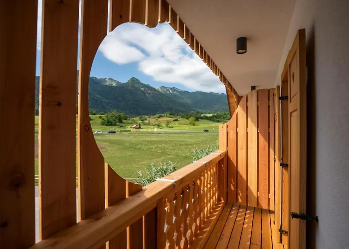 & Danica 3* بوينج